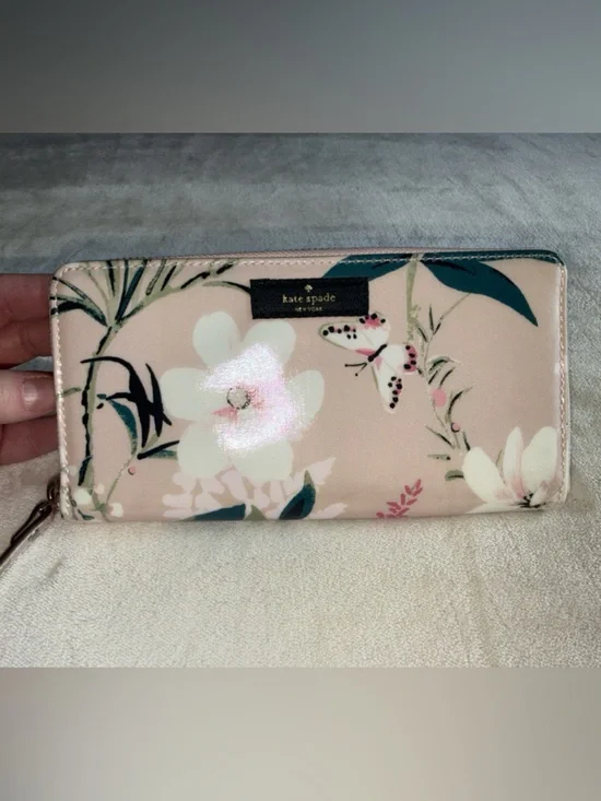 EUC Kate Spade Staci Continental Wallet - Picture 1 of 7